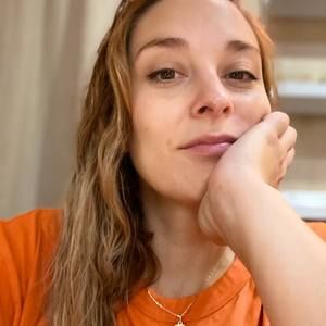 Meet your Posher, Alba